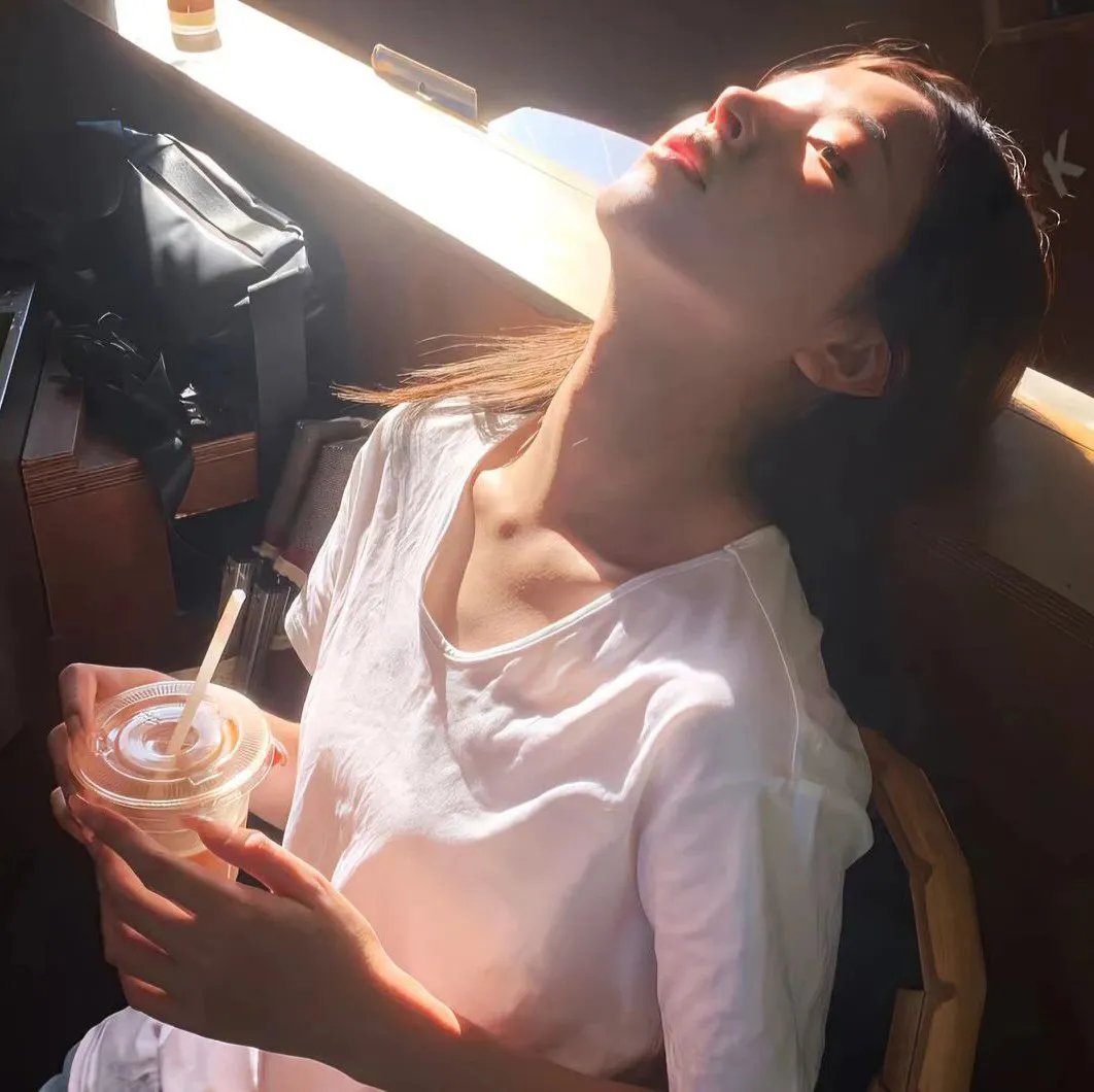 西蒙娜：世纪之旅